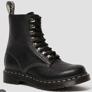 Dr Martens 1460 pascal hardware black